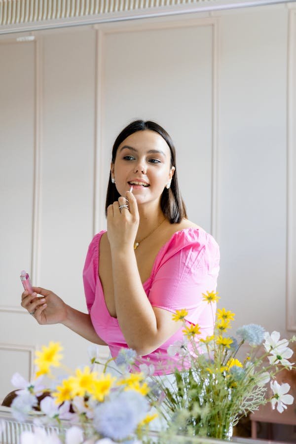 Conseils beauté pour femmes 50+ : sublimez votre allure naturelle